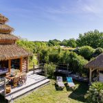 Cabane sur pilotis - CABANE INDONESIENNE AVEC  SPA - LE NIZAN - Gironde