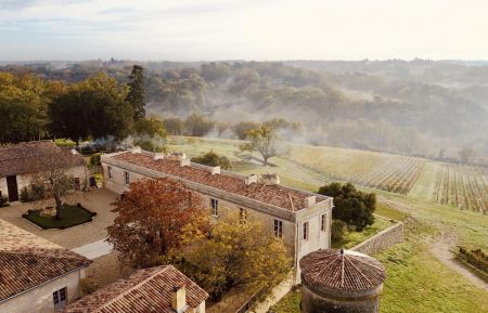 G&icirc;te n&deg;G3243 Cambes - Gironde - Chateau Haut Peyrat