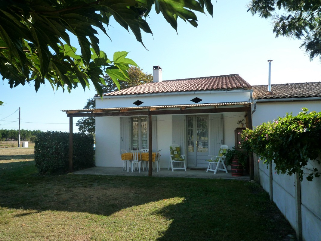 photo 0