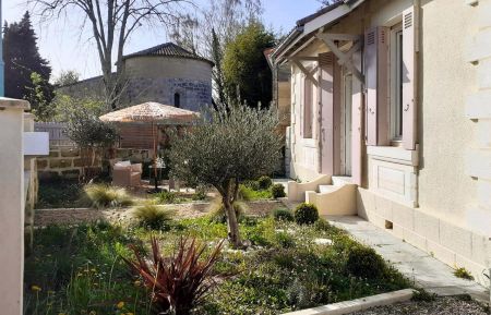 G&icirc;te n&deg;G4425 Saint-Seurin-sur-l'Isle - Gironde - photo