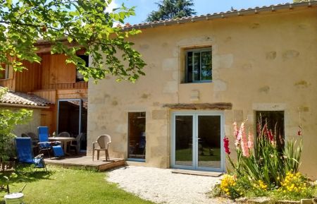 G&icirc;te n&deg;G2159 Saint-Selve - Gironde - photo