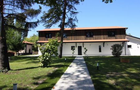 La Villa J avec piscine privative chauffée Gîte n°G2308 Gujan-Mestras - Gironde - La Villa J avec piscine privative chauffée