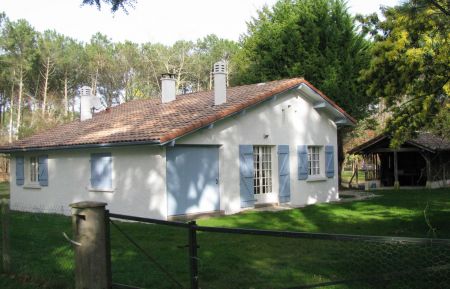G&icirc;te n&deg;20826 Moliets-et-Maa - Landes - entr&eacute;e avec portail, terrain clos 