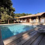 La bergerie des Landes avec sa piscine chauff&eacute;e.