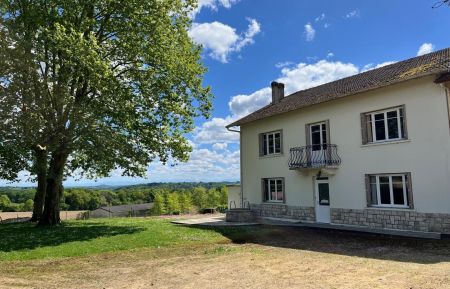 G&icirc;te n&deg;10472 Mons&eacute;gur - Landes - Fa&ccedil;ade cot&eacute; Est - Cour d'arriv&eacute;e