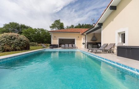 G&icirc;te n&deg;10951 Campagne - Landes - photo