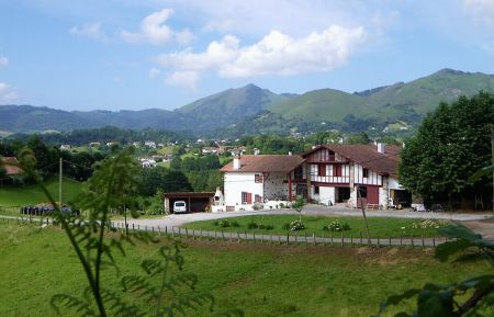 G&icirc;te n&deg;G152130 Sare - Pyr&eacute;n&eacute;es-Atlantiques - photo