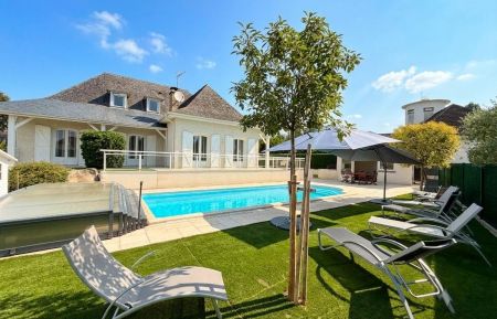 G&icirc;te n&deg;G121226 Poey-de-Lescar - Pyr&eacute;n&eacute;es-Atlantiques - photo