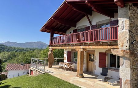 G&icirc;te n&deg;G152220 Sare - Pyr&eacute;n&eacute;es-Atlantiques - La maison ARBIENEKO-BORDA compos&eacute;e de 2 g&icirc;tes