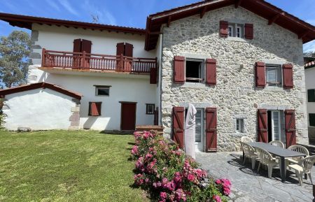 G&icirc;te n&deg;G131171 Jaxu - Pyr&eacute;n&eacute;es-Atlantiques - photo