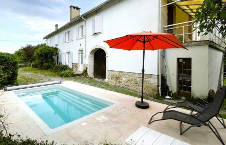 G&icirc;te n&deg;G222049 Bugnein - Pyr&eacute;n&eacute;es-Atlantiques - photo