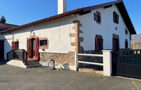 G&icirc;te n&deg;G233018 Oss&egrave;s - Pyr&eacute;n&eacute;es-Atlantiques - photo